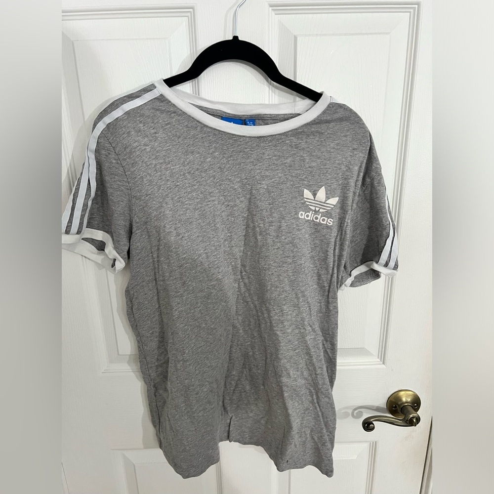 Adidas tshirt